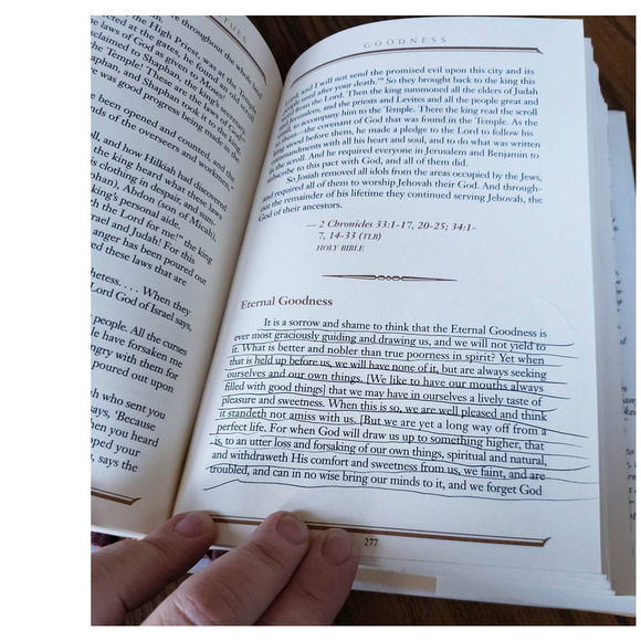 God's Treasury of Virtues : An Inspirational Collection of Stories Hardcover - Picture 9 of 9